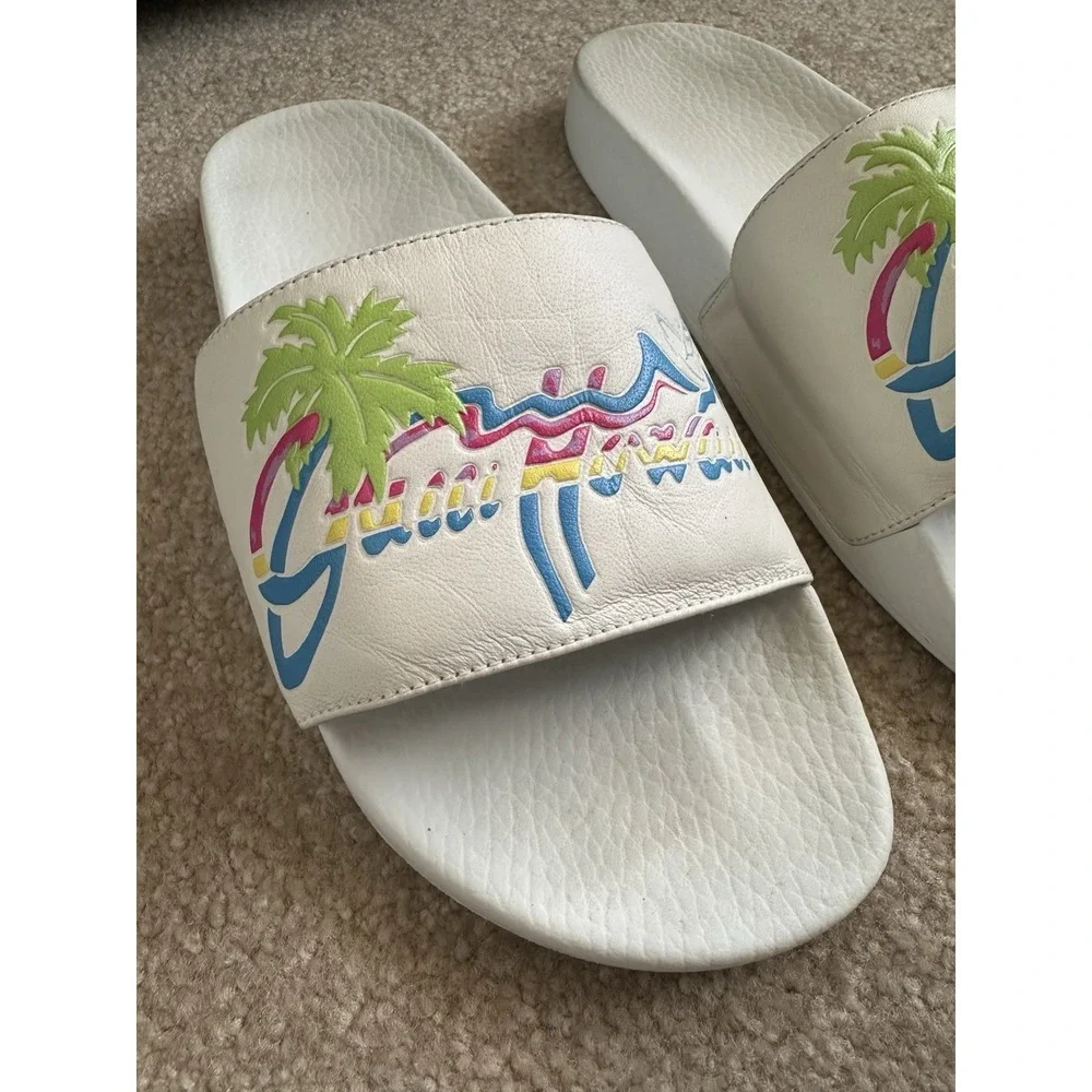 Gucci‎ Pursuit Slides Hawaii Men's UK 9 US 9.5 White Graphic Leather Upper Retro